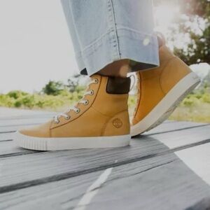 Timberland Skyla Leather Sneaker Boots